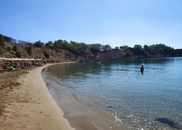 Kavos House *