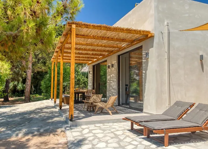 펜션 Kavos House *