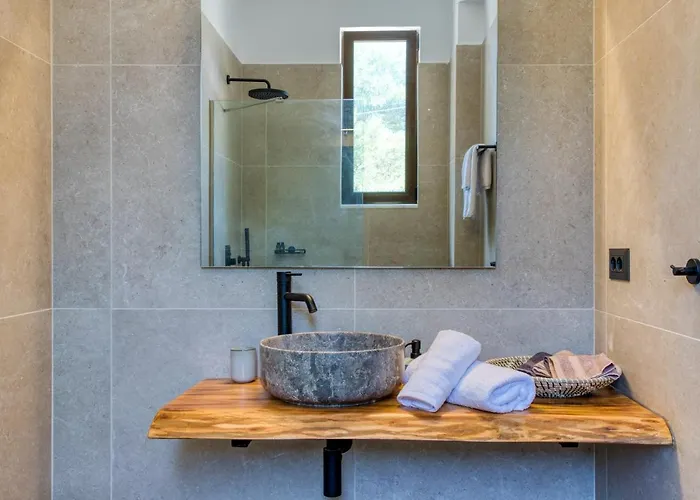 Kavos House Pefki (Rhodes)