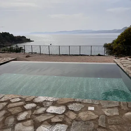 Feriehus Kavos House