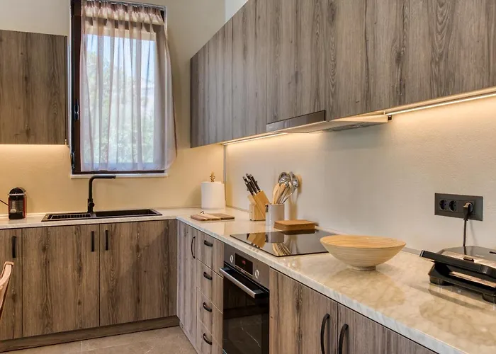 بيت للعطل Kavos House